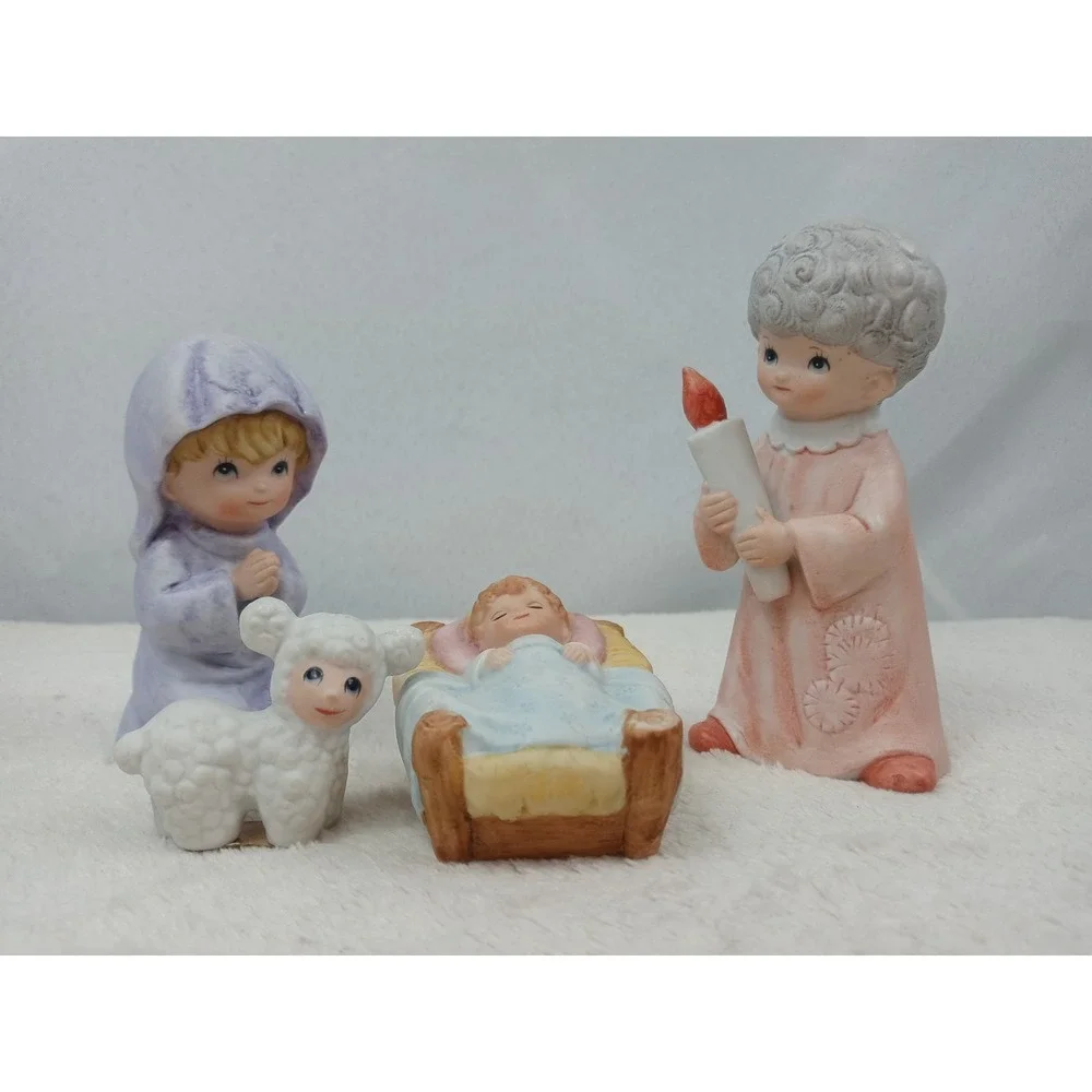 Nativity Scene Figurines Set of 4‎ Baby Jesus Candle Lamb Christmas Display